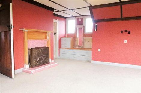 Photo of property in 35 Victoria Street, Hawera, 4610