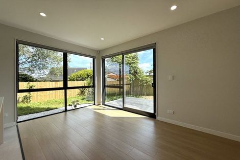 Photo of property in 13d Williams Road, Hobsonville, 0618