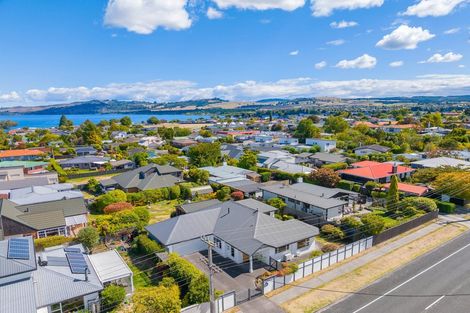 Photo of property in 17 Mere Road, Taupo, 3330