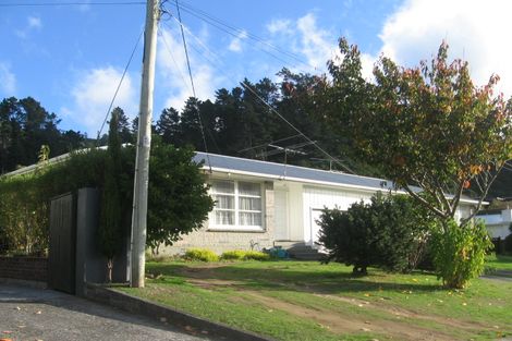 Photo of property in 2/146 Hine Road, Wainuiomata, Lower Hutt, 5014