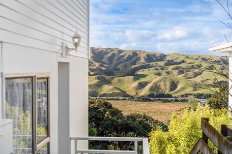 Photo of property in 24d The Track, Plimmerton, Porirua, 5026