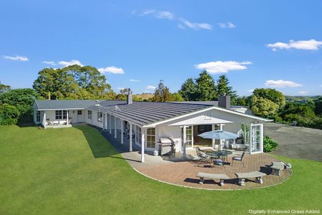 Photo of property in 36 Longview Road, Poraiti, Napier, 4182