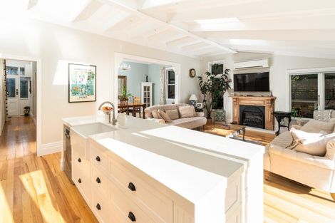 Photo of property in 8 Carrington Street, Mount Cook, Wellington, 6021