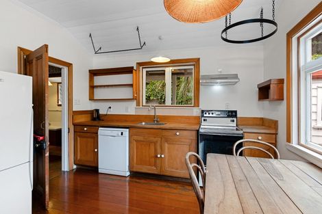 Photo of property in 34 Cressy Terrace, Lyttelton, 8082