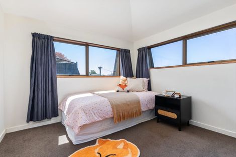 Photo of property in 2/117a Prestons Road, Redwood, Christchurch, 8051