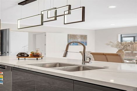 Photo of property in 54 Hikuawa Road, Flat Bush, Auckland, 2019