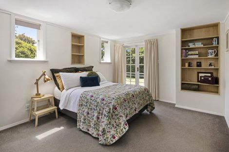 Photo of property in 22 Ranui Crescent, Khandallah, Wellington, 6035