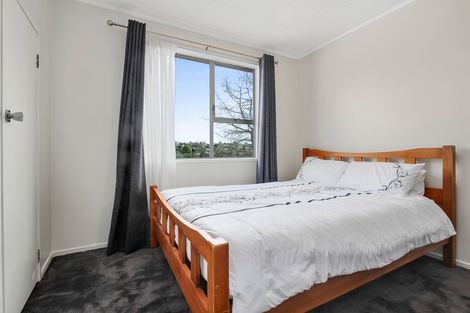 Photo of property in 66 Captain Scott Road, Glen Eden, Auckland, 0602