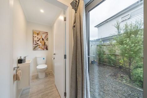 Photo of property in 2 Ronalds Way, Taita, Lower Hutt, 5011
