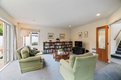 Photo of property in 16 Hanover Place, Ilam, Christchurch, 8041