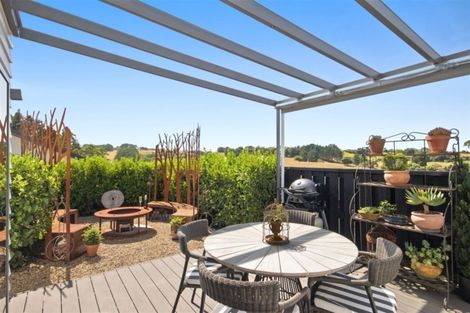 Photo of property in 15 Knoll Rise, Pukekohe, 2120