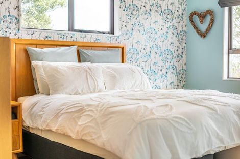 Photo of property in 2/75 Eskdale Road, Papakowhai, Porirua, 5024