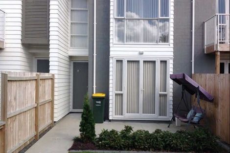 Photo of property in 57 Phar Lap Crescent, Takanini, 2112