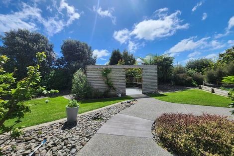 Photo of property in 1095 Queen Street East, Levin, 5571
