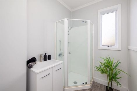 Photo of property in 8 Domain Terrace, Spreydon, Christchurch, 8024
