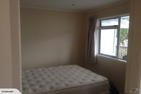 Photo of property in 77a Bassett Road, Johnsonville, Wellington, 6037