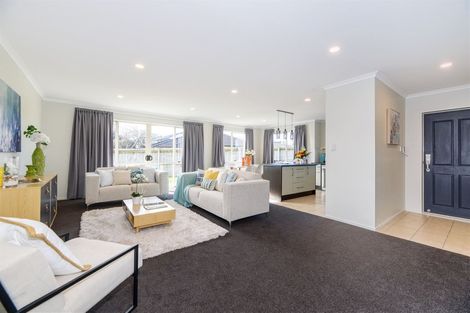 Photo of property in 10 Jury Place, Favona, Auckland, 2024