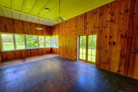 Photo of property in 137 Opouteke Road, Kaihu, Dargaville, 0379