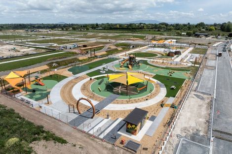 Photo of property in 42 Hugo Shaw Drive, Cambridge, 3434