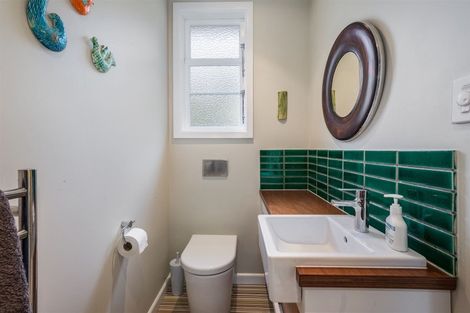 Photo of property in 40 Ocean Road, Paekakariki, 5034