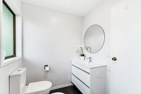 Photo of property in 22 Kawau View Road, Snells Beach, 0920