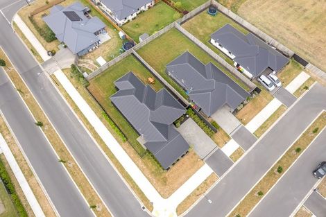 Photo of property in 160 Faringdon Boulevard, Rolleston, 7615