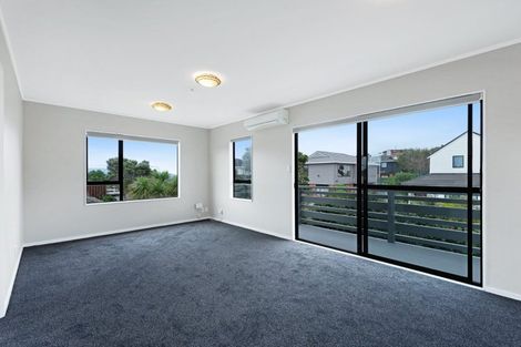 Photo of property in 8a Shastri Terrace, Khandallah, Wellington, 6035