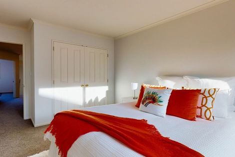 Photo of property in 23 Amesbury Drive, Churton Park, Wellington, 6037