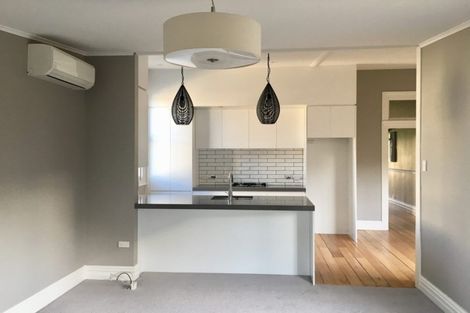 Photo of property in 2 Milton Road, Northcote Point, Auckland, 0627