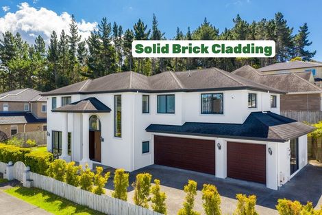 Photo of property in 64 Harrowglen Drive, Northcross, Auckland, 0630