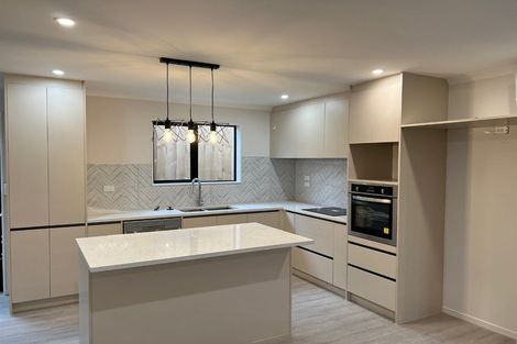 Photo of property in 36a Pukaki Road, Mangere, Auckland, 2022