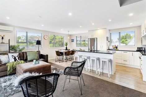 Photo of property in 88 Mercury Way, Whitby, Porirua, 5024