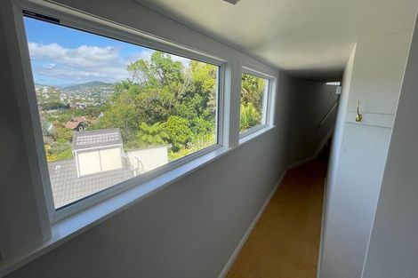 Photo of property in 66 Simla Crescent, Khandallah, Wellington, 6035