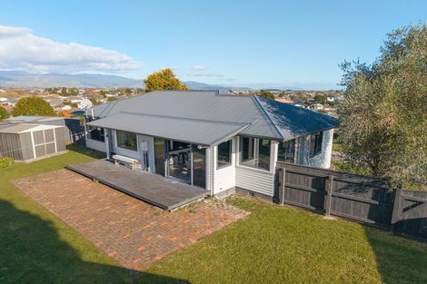 Photo of property in 24 Read Street, Levin, 5510