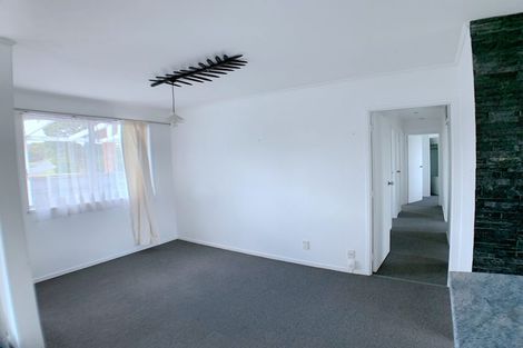 Photo of property in 385 Bucklands Beach Road, Bucklands Beach, Auckland, 2012