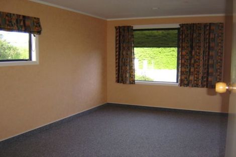 Photo of property in 9 Hohiria Street, Waikanae Beach, Waikanae, 5036