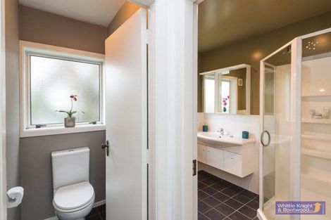 Photo of property in 27 Highfield Place, Avonhead, Christchurch, 8042