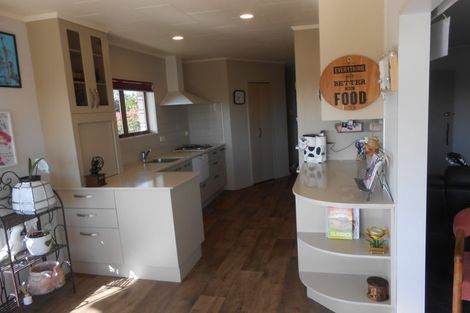 Photo of property in 24 Hillcrest Street, Tirau, 3410