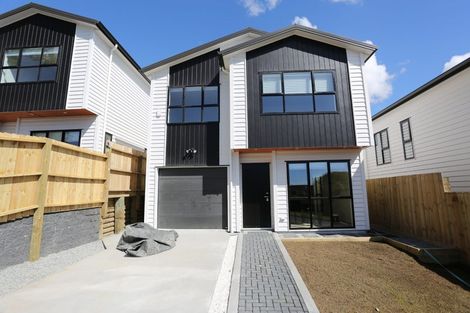 Photo of property in 1a Kirkdale Place, Northcross, Auckland, 0632