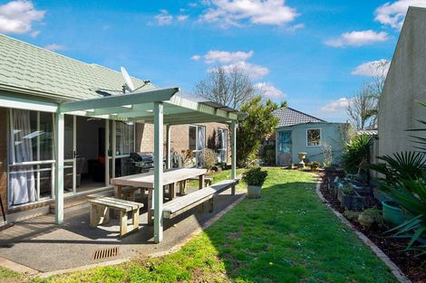 Photo of property in 4 Glenarden Way, Ranui, Auckland, 0612