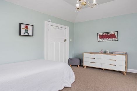 Photo of property in 5 Celia Street, Redcliffs, Christchurch, 8081