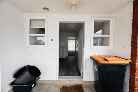 Photo of property in 676 Main Street, Palmerston North, 4414