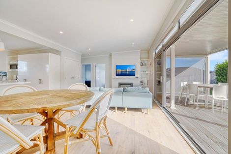 Photo of property in 16 Parklands Avenue, Mangawhai Heads, Mangawhai, 0505