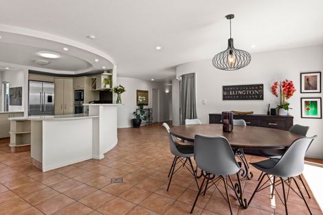 Photo of property in 21 Pukekura Place, Taradale, Napier, 4112