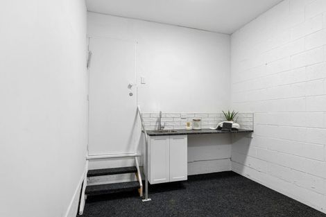 Photo of property in 1/320 Memorial Avenue, Burnside, Christchurch, 8053