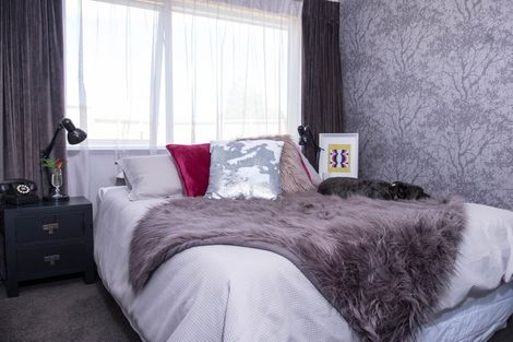 Photo of property in 2 Oscar Place, Whitianga, 3510