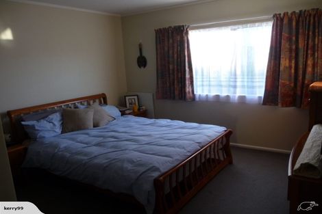Photo of property in 50 Navigation Drive, Whitby, Porirua, 5024
