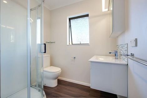 Photo of property in 112a Avondale Road, Taradale, Napier, 4112