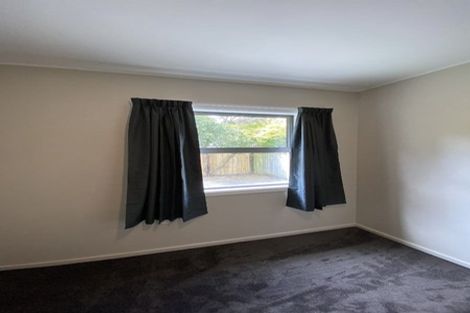Photo of property in 21f9 Collins Avenue, Tawa, Wellington, 5028
