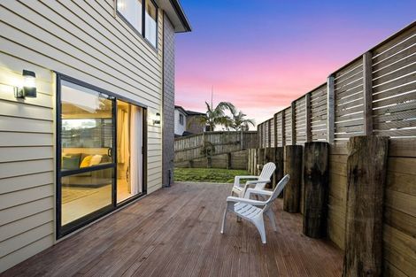 Photo of property in 13 San Prospero Crescent, Henderson, Auckland, 0612